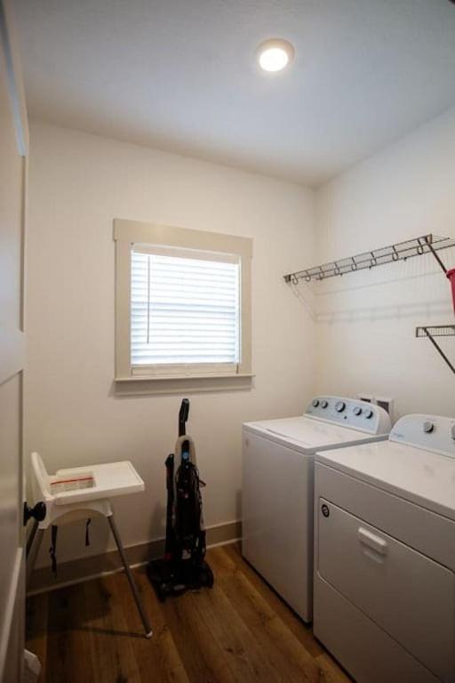 파나마 시티 Coral Reef - Brand New Build, Pet Friendly, Private Pool! Sleeps 9! 빌라 외부 사진