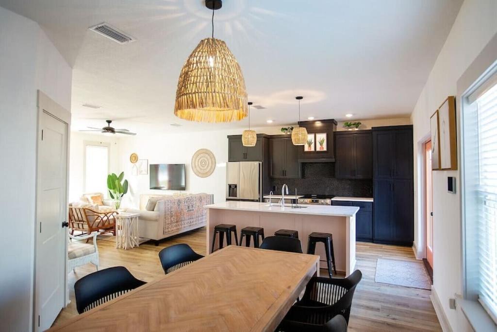 파나마 시티 Coral Reef - Brand New Build, Pet Friendly, Private Pool! Sleeps 9! 빌라 외부 사진