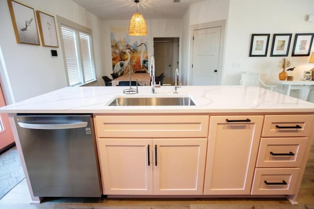 파나마 시티 Coral Reef - Brand New Build, Pet Friendly, Private Pool! Sleeps 9! 빌라 외부 사진