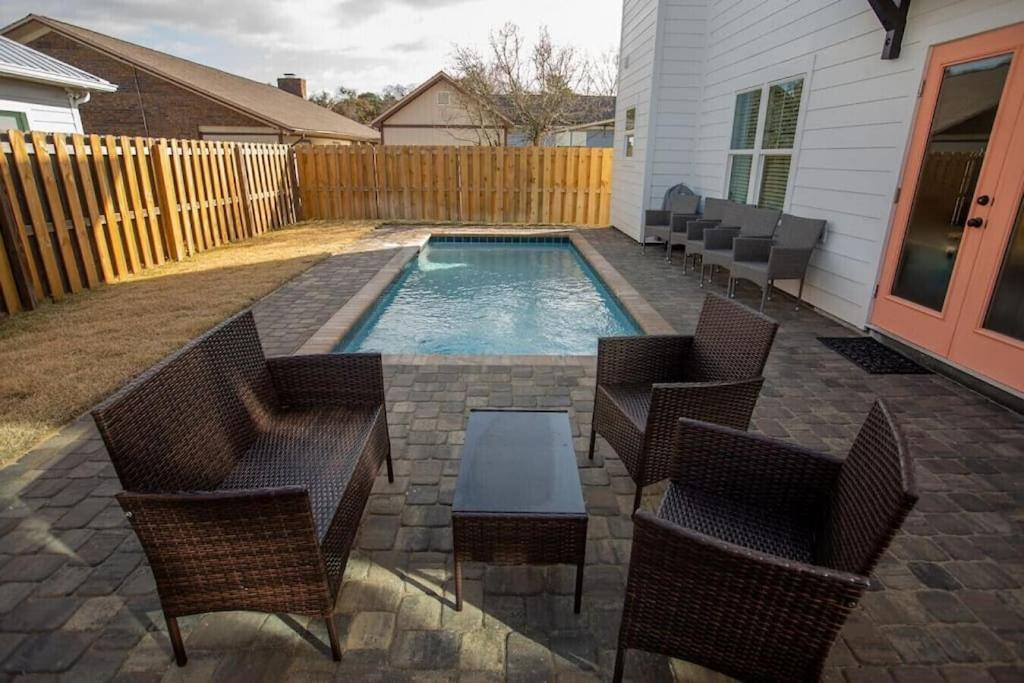 파나마 시티 Coral Reef - Brand New Build, Pet Friendly, Private Pool! Sleeps 9! 빌라 외부 사진