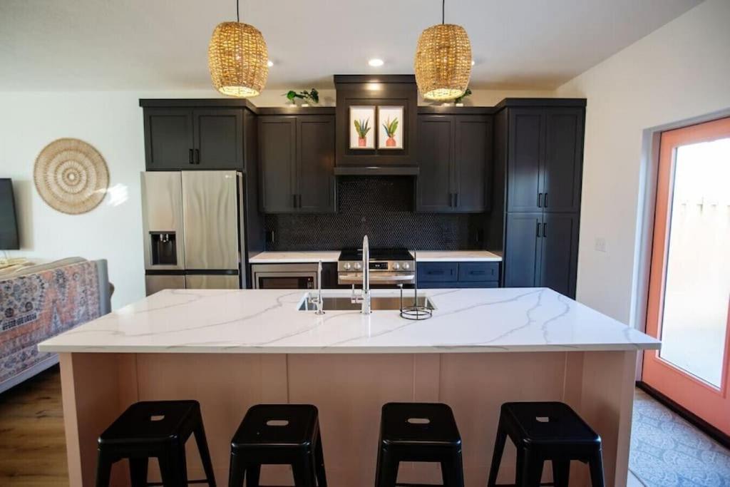 파나마 시티 Coral Reef - Brand New Build, Pet Friendly, Private Pool! Sleeps 9! 빌라 외부 사진